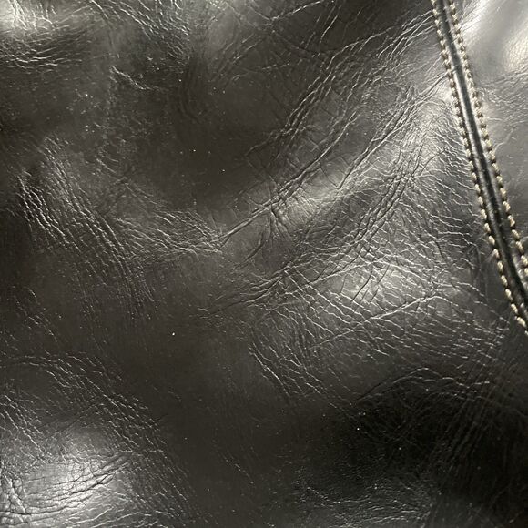 Nine & Co Black Snap Closure Large Shoulder Bag with Wide Strap Gently Used - Picture 5 of 12